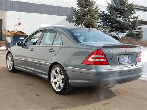 Mercedes-Benz C Class 2007 photo 3