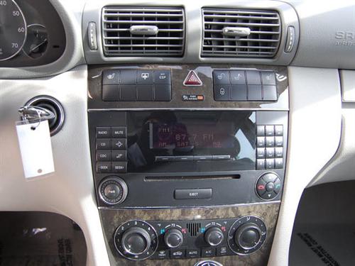 Mercedes-Benz C Class 2007 photo 5