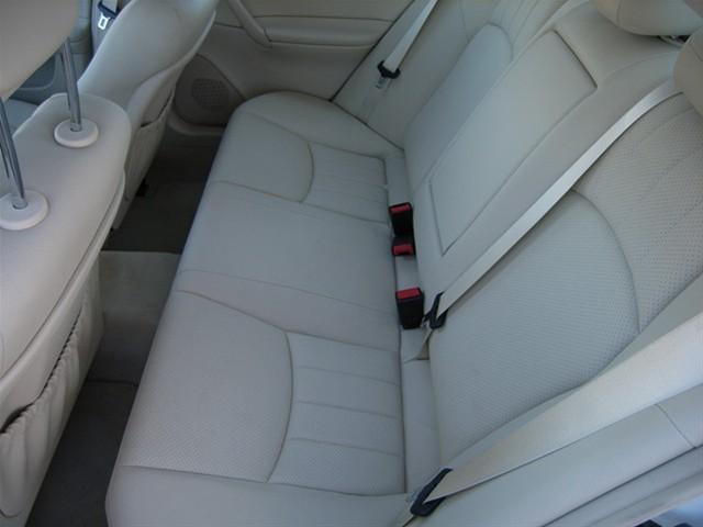 Mercedes-Benz C Class 2007 photo 4