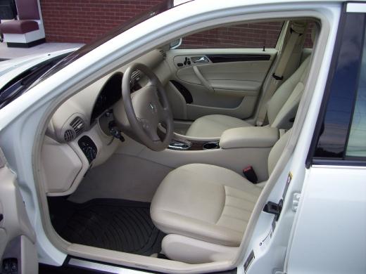 Mercedes-Benz C Class 2007 photo 4