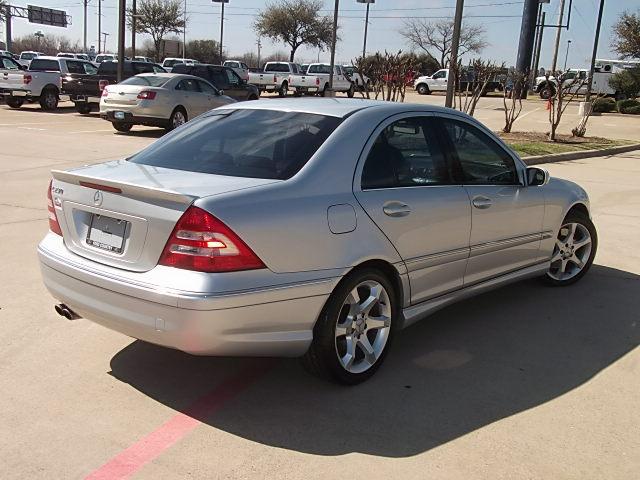 Mercedes-Benz C Class 2007 photo 3