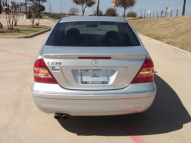 Mercedes-Benz C Class 2007 photo 4