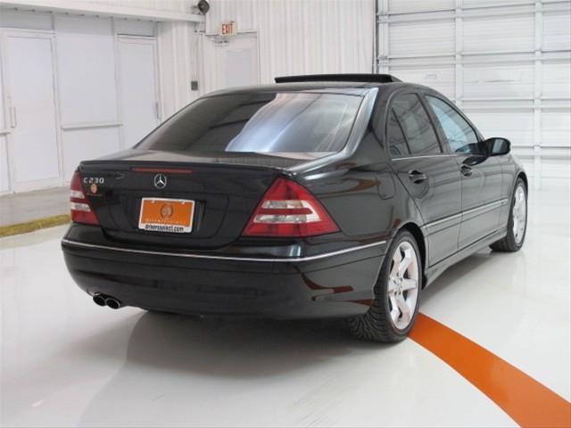 Mercedes-Benz C Class 2007 photo 5