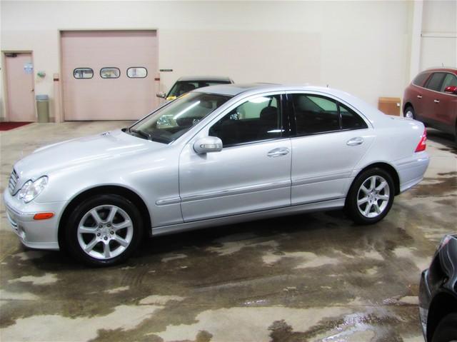 Mercedes-Benz C Class 2007 photo 3