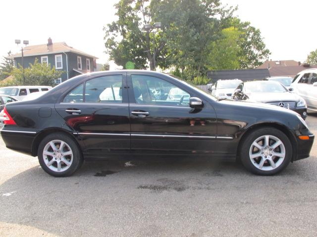 Mercedes-Benz C Class 2007 photo 5
