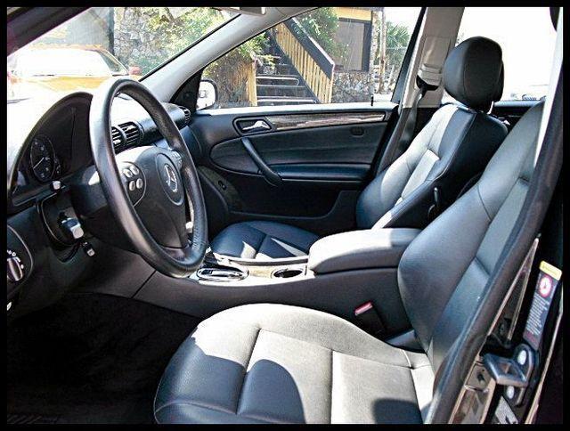 Mercedes-Benz C Class 2007 photo 5
