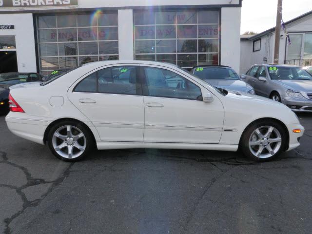 Mercedes-Benz C Class 2007 photo 1