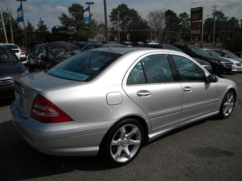 Mercedes-Benz C Class 2007 photo 1