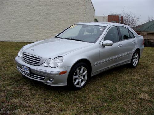 Mercedes-Benz C Class 2007 photo 4