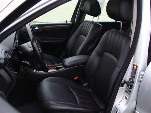 Mercedes-Benz C Class 2007 photo 3