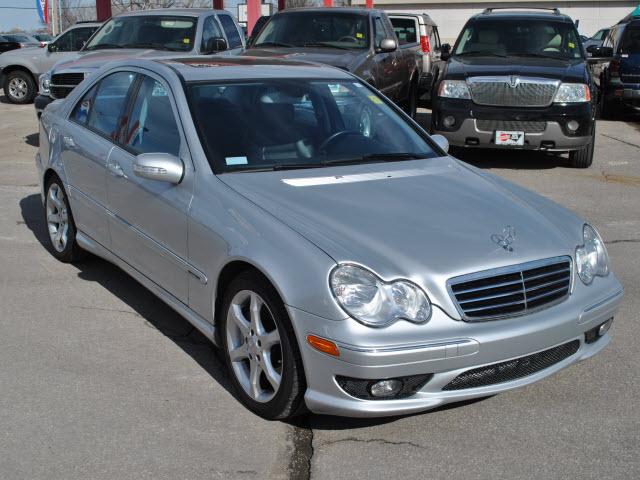 Mercedes-Benz C Class 2007 photo 4