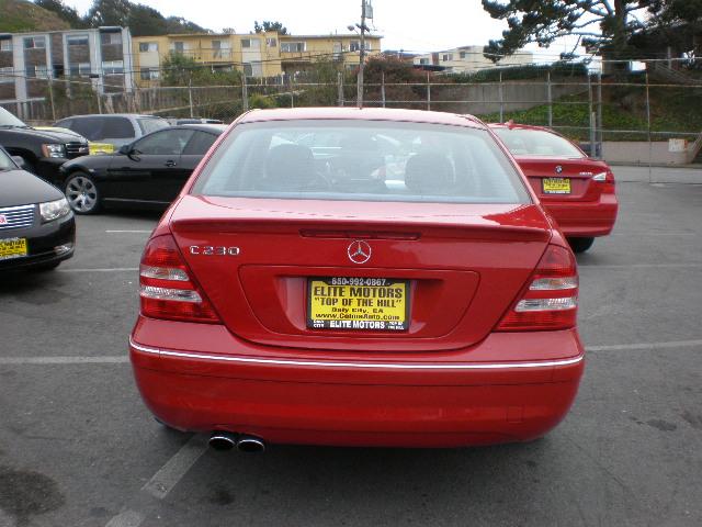 Mercedes-Benz C Class 2007 photo 3
