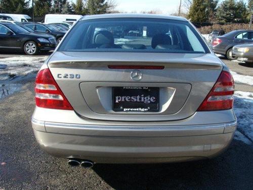 Mercedes-Benz C Class 2007 photo 5