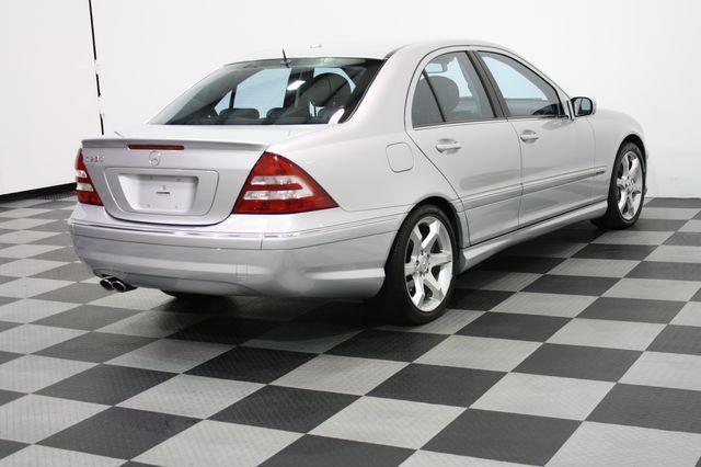 Mercedes-Benz C Class 2007 photo 3