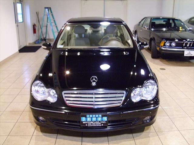 Mercedes-Benz C Class 2007 photo 3