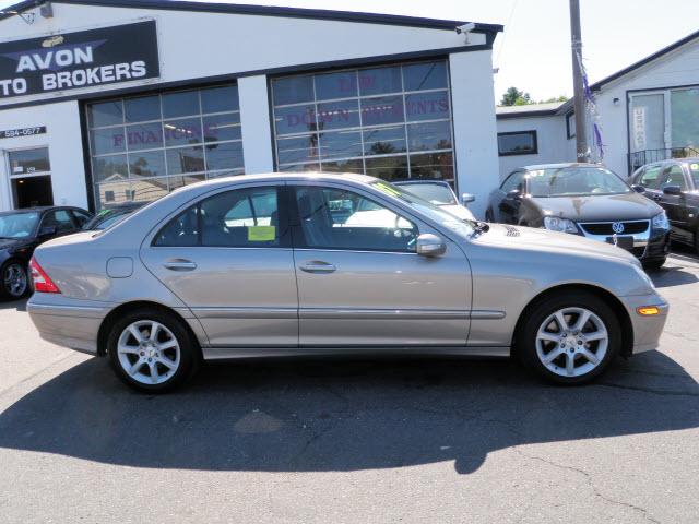Mercedes-Benz C Class 2007 photo 1