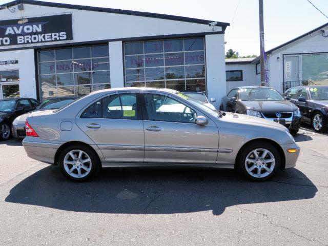 Mercedes-Benz C Class 2007 photo 3