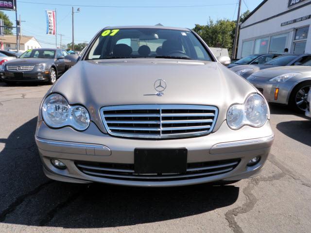 Mercedes-Benz C Class 2007 photo 4