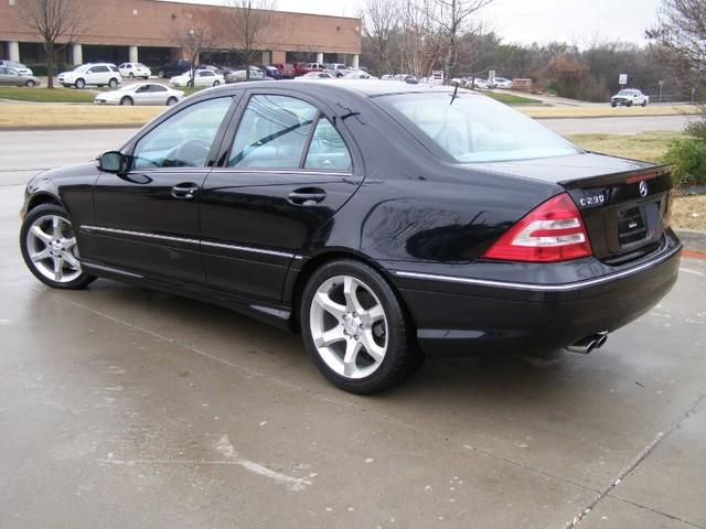 Mercedes-Benz C Class 2007 photo 4