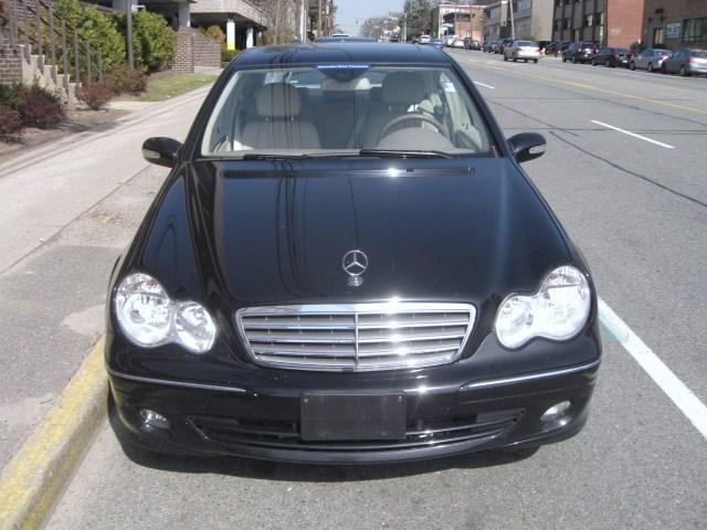 Mercedes-Benz C Class 2007 photo 1