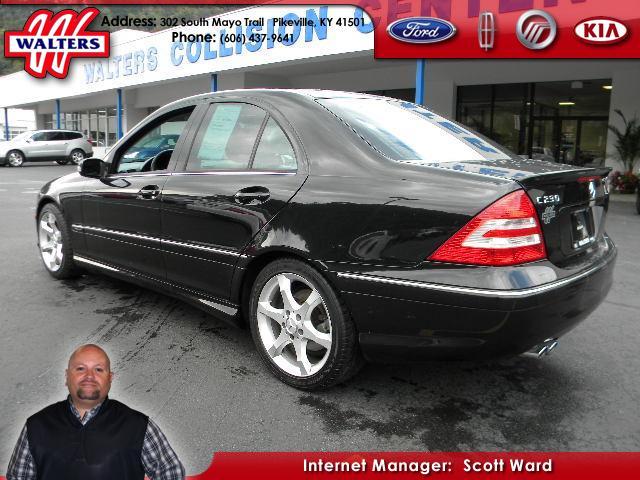 Mercedes-Benz C Class 2007 photo 2