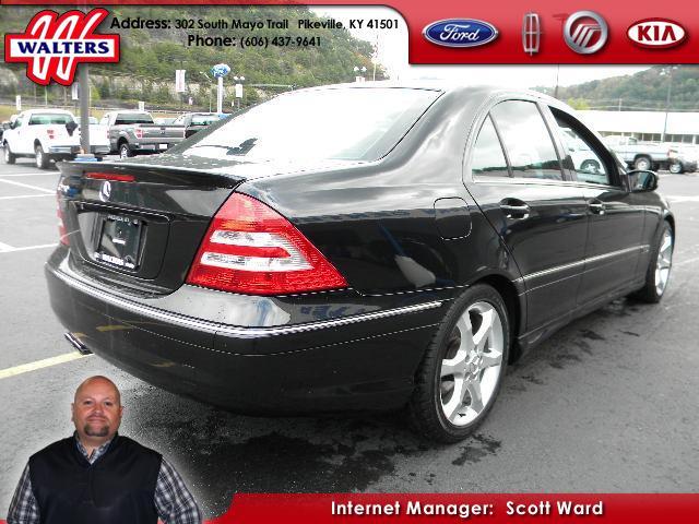 Mercedes-Benz C Class 2007 photo 3