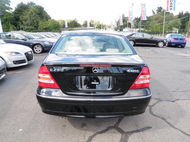 Mercedes-Benz C Class 2007 photo 3