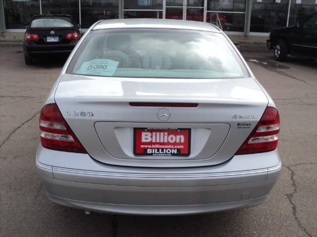 Mercedes-Benz C Class 2007 photo 3