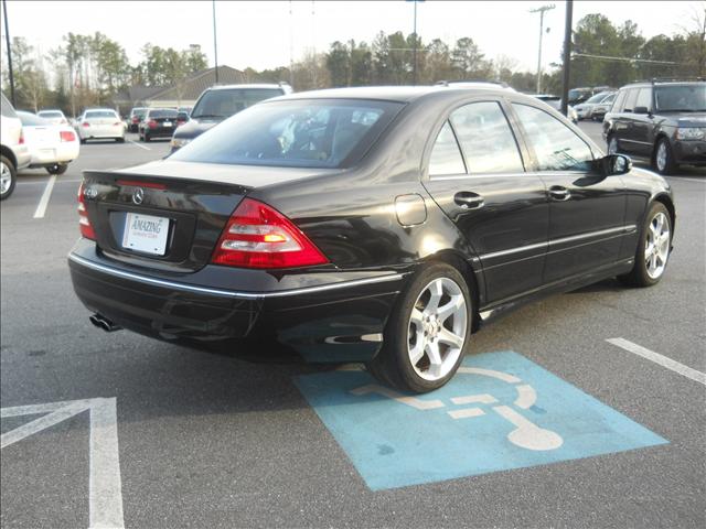Mercedes-Benz C Class 2007 photo 4