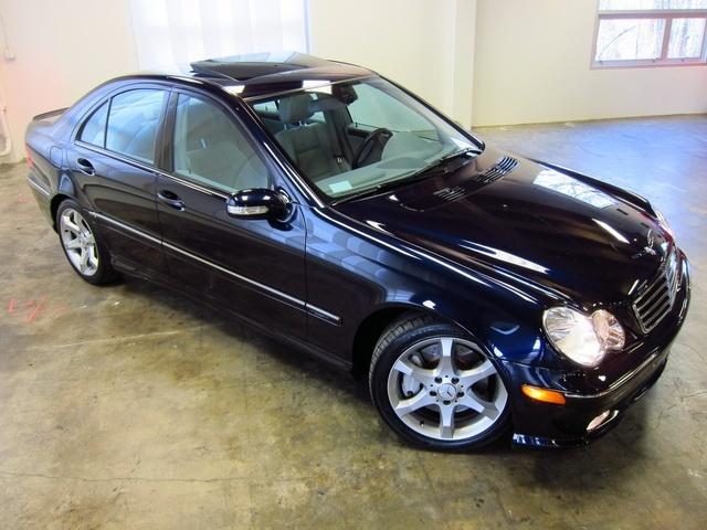 Mercedes-Benz C Class 2007 photo 1