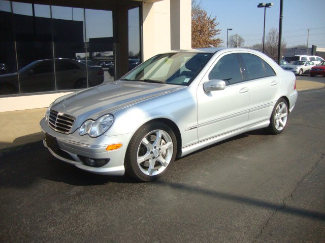 Mercedes-Benz C Class SLE Duramax 4X4 Other