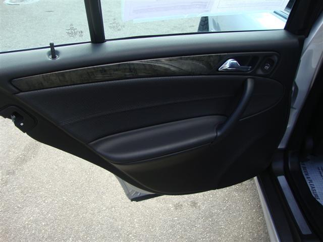 Mercedes-Benz C Class 2007 photo 5