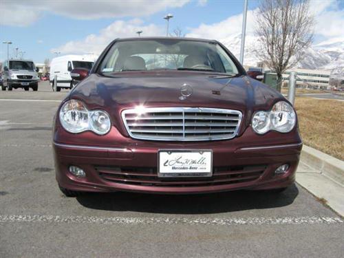 Mercedes-Benz C Class 2007 photo 1