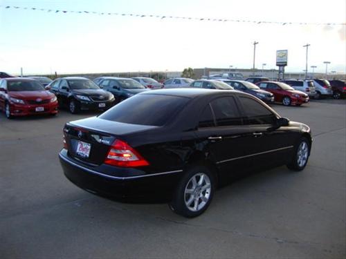 Mercedes-Benz C Class 2007 photo 3