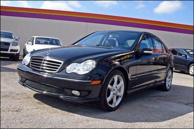 Mercedes-Benz C Class 2007 photo 2