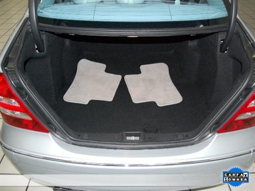 Mercedes-Benz C Class 2007 photo 2