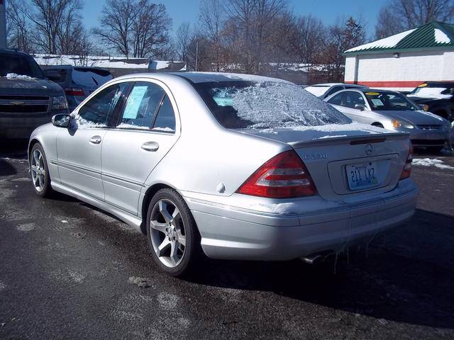 Mercedes-Benz C Class 2007 photo 4