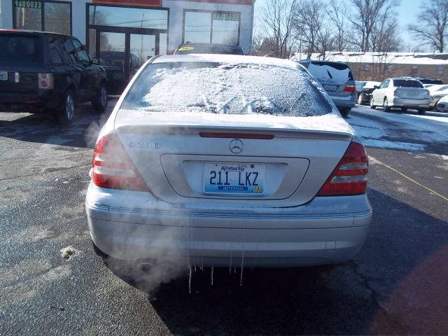 Mercedes-Benz C Class 2007 photo 5