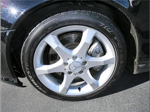 Mercedes-Benz C Class 2007 photo 2