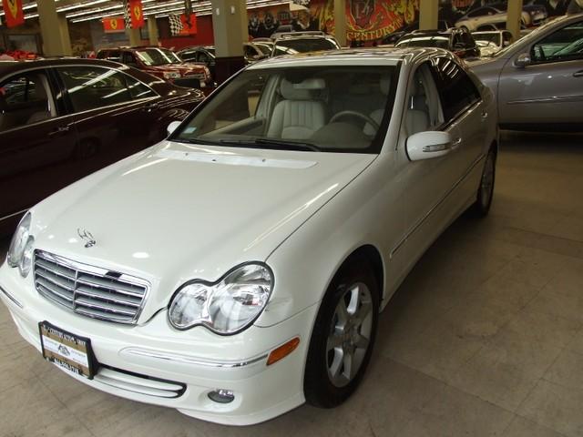 Mercedes-Benz C Class 2007 photo 1