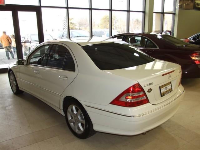 Mercedes-Benz C Class 2007 photo 5