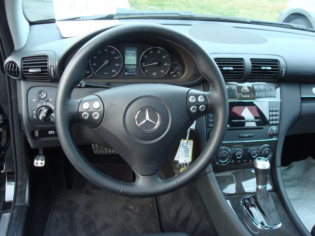 Mercedes-Benz C Class 2007 photo 5