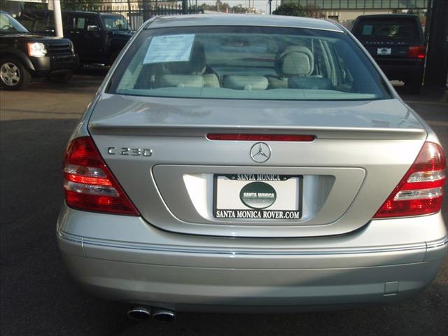Mercedes-Benz C Class 2007 photo 5