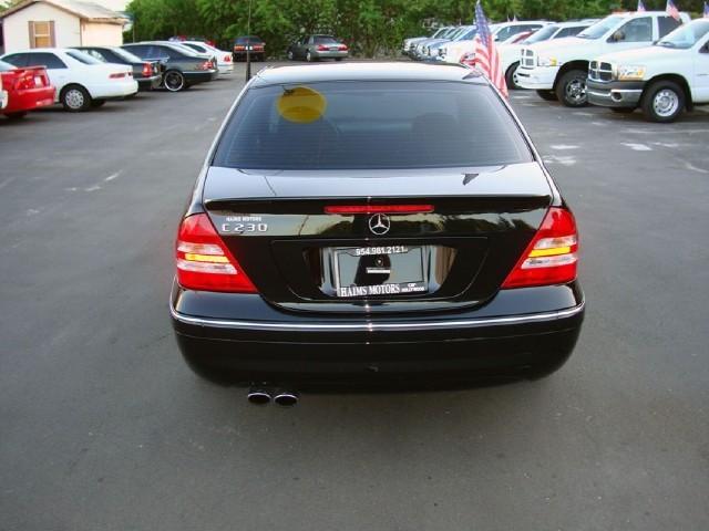 Mercedes-Benz C Class 2007 photo 5