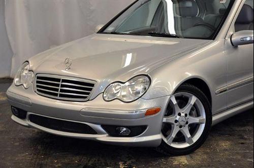 Mercedes-Benz C Class 2007 photo 1