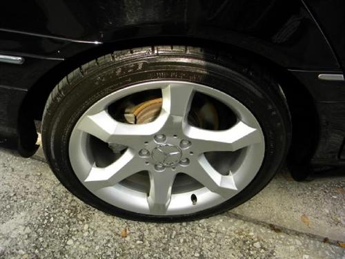 Mercedes-Benz C Class 2007 photo 3