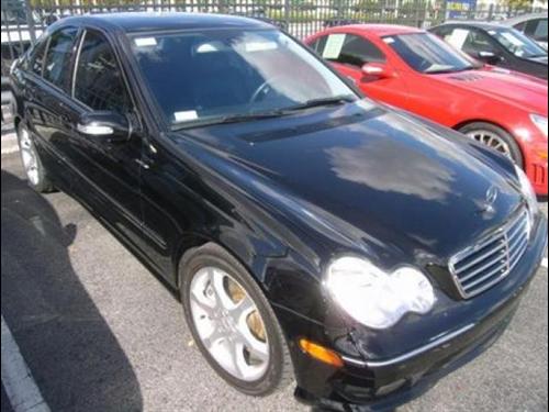Mercedes-Benz C Class 2007 photo 4