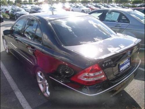 Mercedes-Benz C Class SLE Duramax 4X4 Other