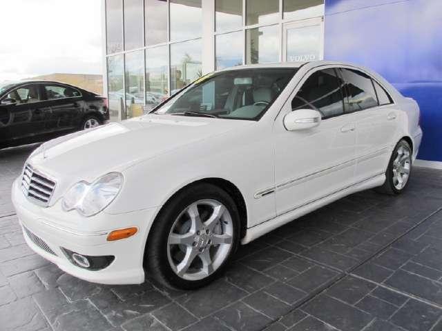 Mercedes-Benz C Class 2007 photo 2