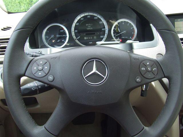 Mercedes-Benz C Class 2009 photo 5